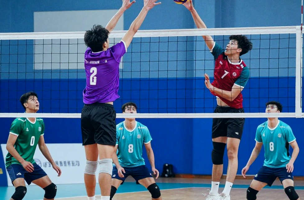 Shu Matsuki's Loose-Ball Finish: Reaction, Positioning, and a Cross-Border Echo Shu Matsuki's Loose-Ball Finish: Reaction, Positioning, and a Cross-Border Echo