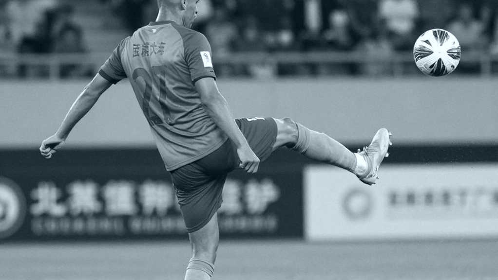 Ronaldo thắng bình chọn Quả bóng vàng mọi thời đại, nhưng lá phiếu thiếu Pelé và Maradona