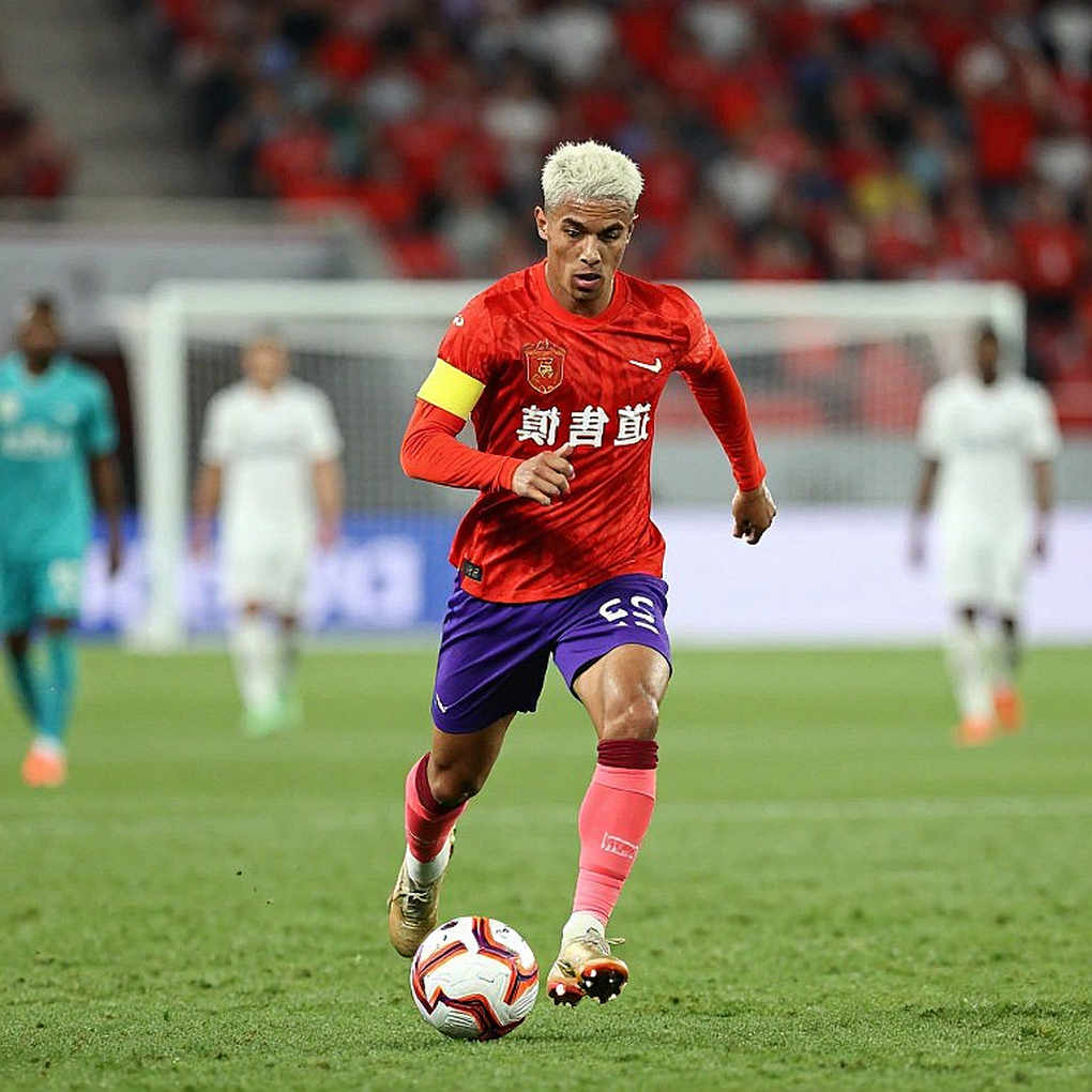 Nacho có thể vắng trận thứ tư: Al-Qadsiah bước vào đại chiến Al-Hilal với hàng thủ chưa được đo