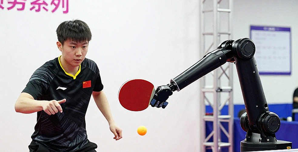 China Smash 2026: Sally Moyland hạ Ni Xialian, đội Mỹ mở màn vòng loại đơn tại Bắc Kinh