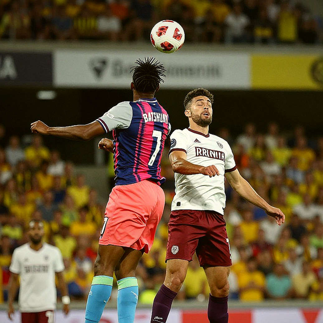 Ô trống trong dữ liệu V.League: nơi phân tích chiến thuật hay đọc sai nhất