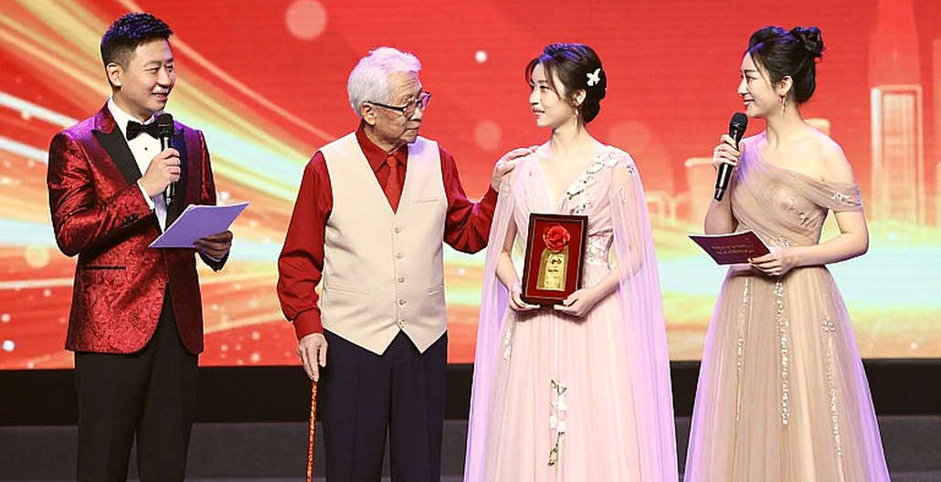 Three team-kata women, three 5-0 verdicts: Vietnam's gold at Asiad 20