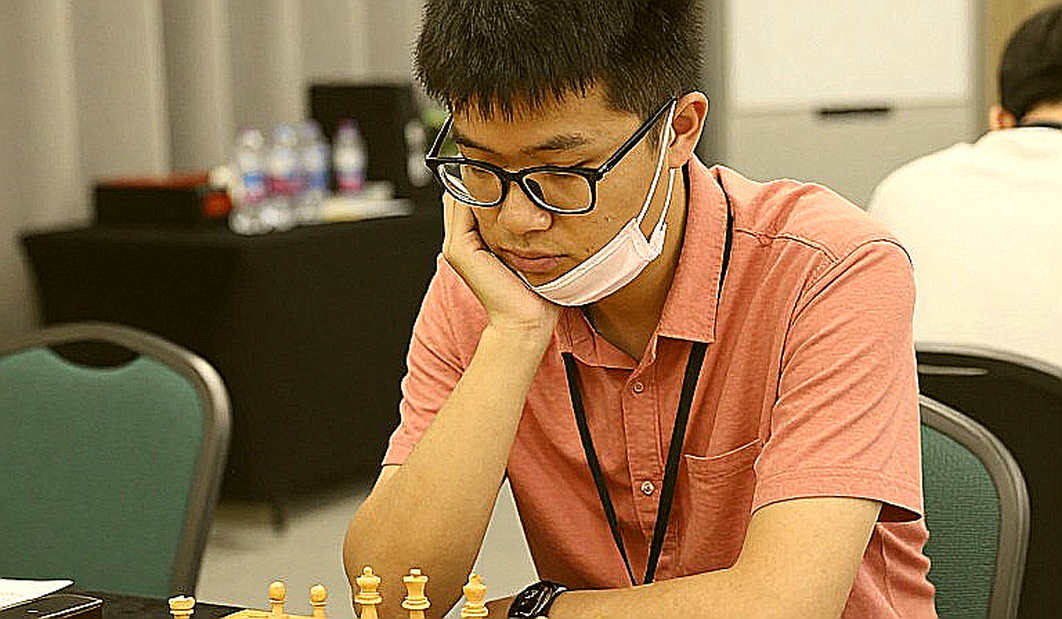 Carlsen khen ngợi Sindarov sau ván hòa tại Global Chess League 2026: Novelt 3.f6 và bài học quản lý thời gian