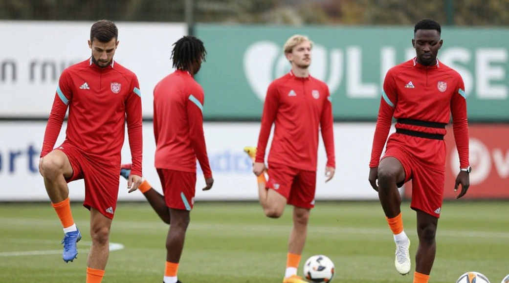 Phút 32 ở Trabzon: bàn thắng của Muhammed Salah và cái bẫy nằm trong một cái tên Phút 32 ở Trabzon: bàn thắng của Muhammed Salah và cái bẫy nằm trong một cái tên