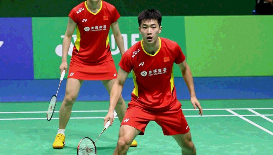 Khi đôi tay đỡ lấy niềm tin: Indonesia vào chung kết cầu lông đồng đội nam ASIAD 2026