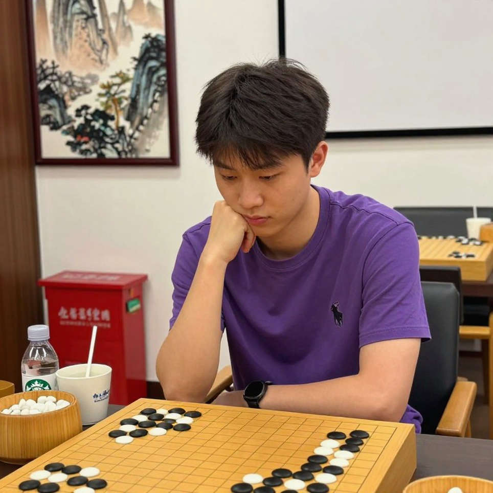 Samarkand Open Round 4: Eight-Way Lead and the Mirror of the Chess Industry Samarkand Open Round 4: Eight-Way Lead and the Mirror of the Chess Industry