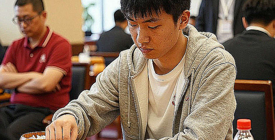 Samarkand Open Round 4: Eight-Way Lead and the Mirror of the Chess Industry Samarkand Open Round 4: Eight-Way Lead and the Mirror of the Chess Industry