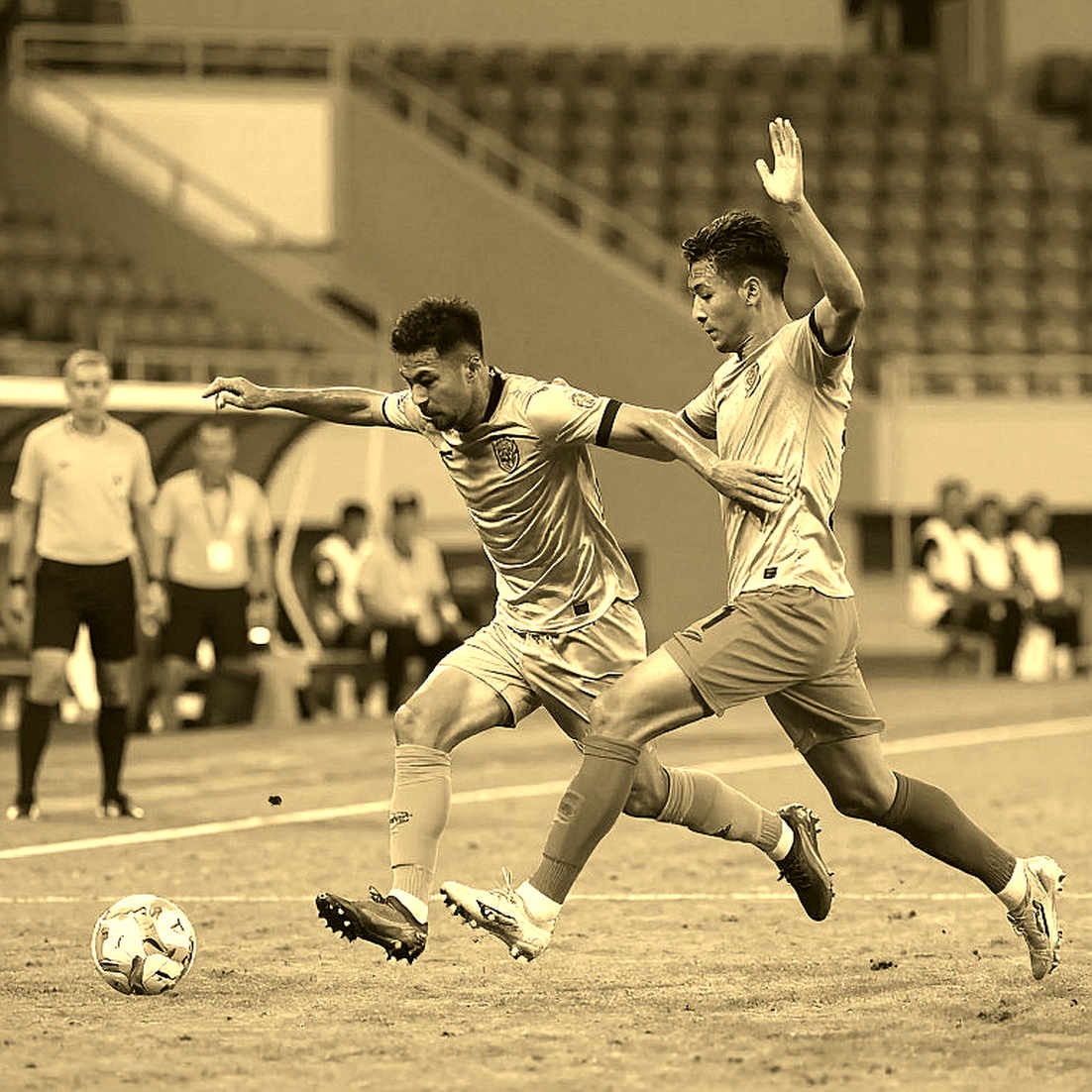 CA TP.HCM 1-0 Viettel: 15 phút chơi thiếu người, ba lần VAR và bài học thu tay trong vòng cấm CA TP.HCM 1-0 Viettel: 15 phút chơi thiếu người, ba lần VAR và bài học thu tay trong vòng cấm