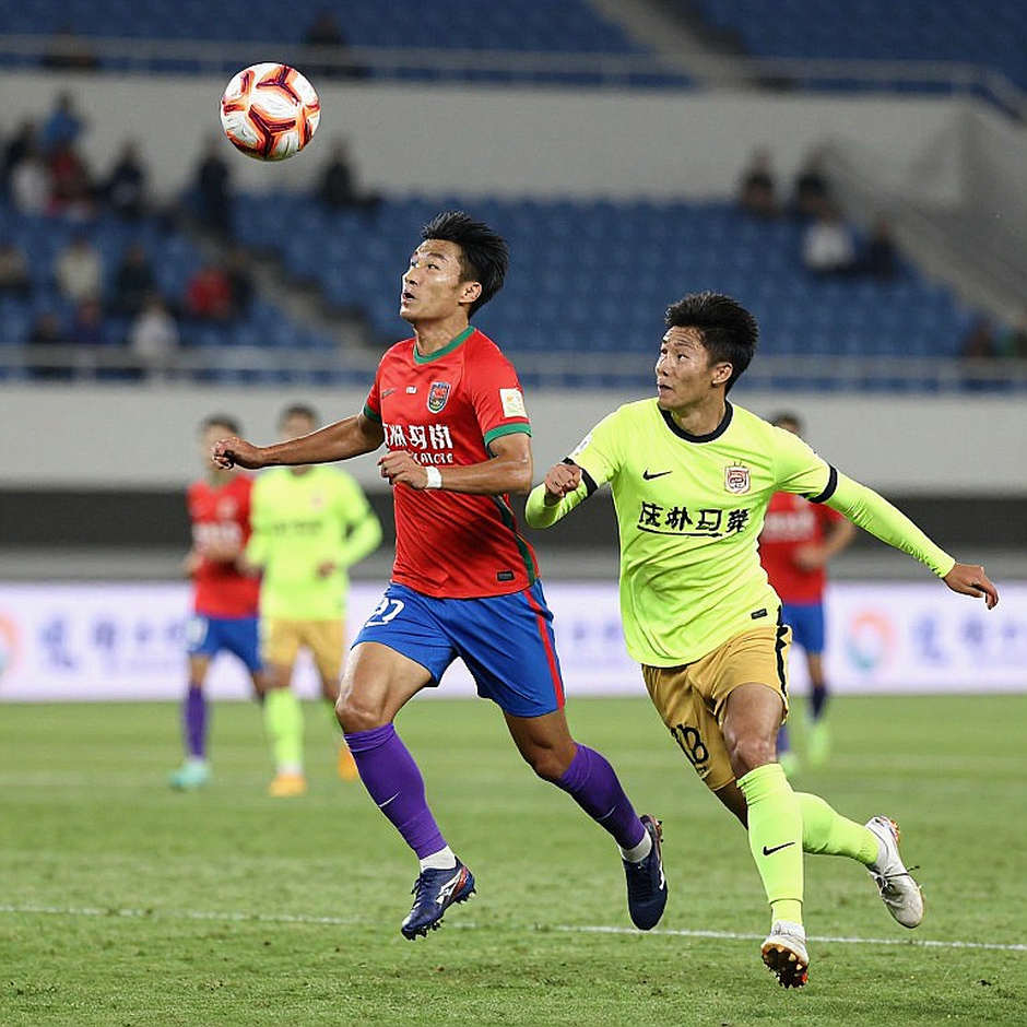 Three at the Back in the K League: The Rhythm of Change Starts in the Stands Three at the Back in the K League: The Rhythm of Change Starts in the Stands