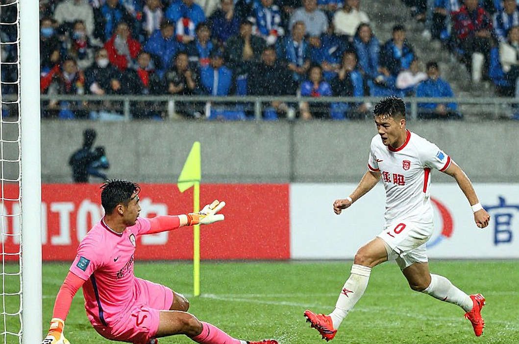 Bóng đá Việt Nam nhìn từ chín lát cắt: V.League 1 đang đứng ở đâu? Bóng đá Việt Nam nhìn từ chín lát cắt: V.League 1 đang đứng ở đâu?