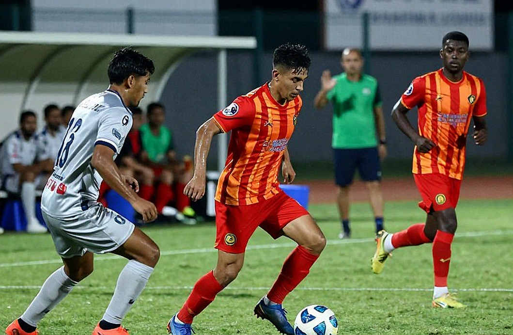 Galatasaray thua Trabzonspor 4-0 và kế hoạch mua tiền đạo mùa đông: đọc bảng lương, đừng đọc tiêu đề Galatasaray thua Trabzonspor 4-0 và kế hoạch mua tiền đạo mùa đông: đọc bảng lương, đừng đọc tiêu đề
