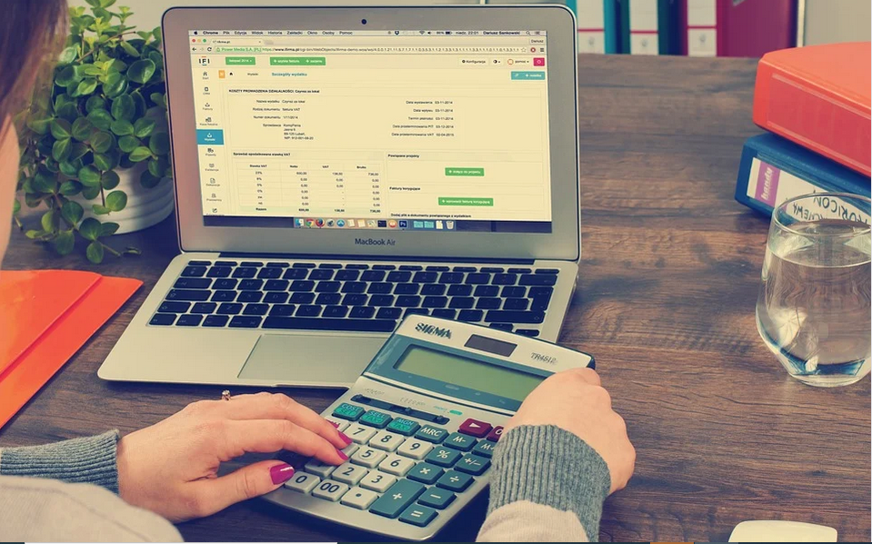 a tax accountant